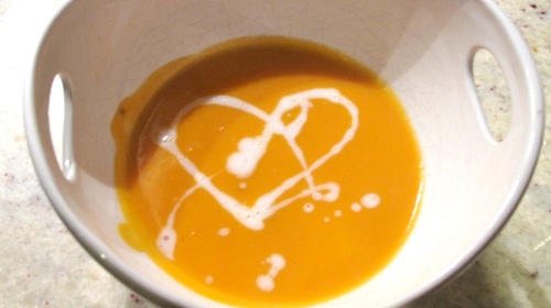 Try drizzling the bisque with coconut milk to create individualized designs on the soup's surface. This heart happened by accident, so I had to share. :)